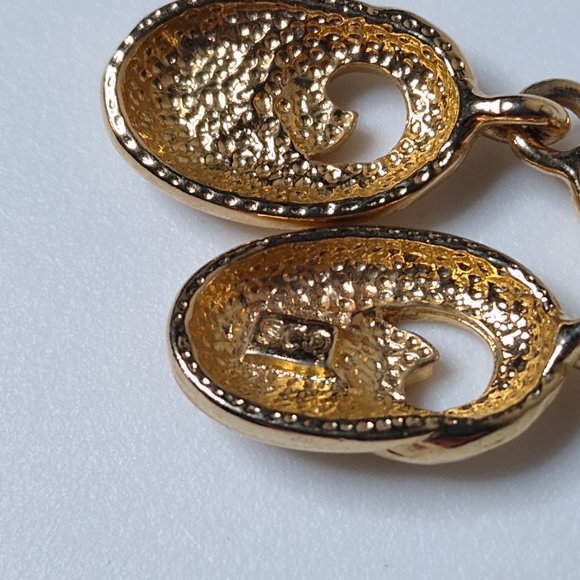 Vintage Metal SC Decorative Earrings - Picture 10 of 10